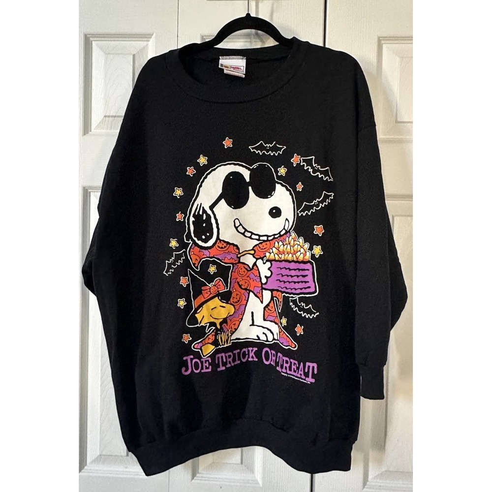 Peanuts Snoopy Woodstock Joe Trick Or Treat Sweatshirt NWOT 3X
